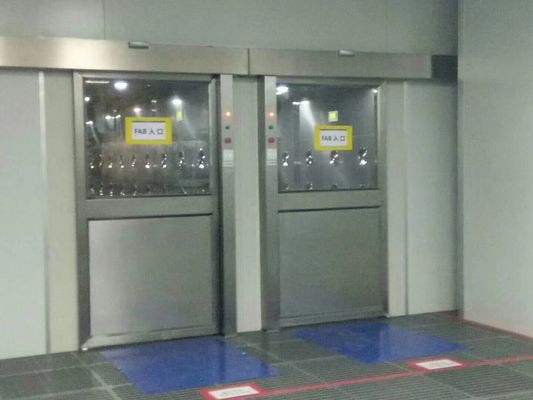 Βιομηχανικά αγαθά Επνευρικό ντους με αυτόματες συρόμενες πόρτες, ανεμιστήρα 1500W και φίλτρο HEPA για μεταφορά χωρίς σκόνη